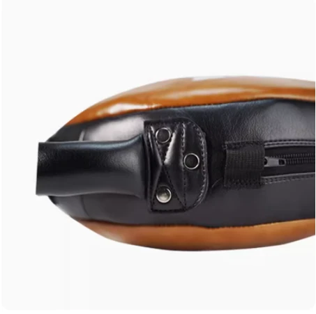 Boxing focus mitts