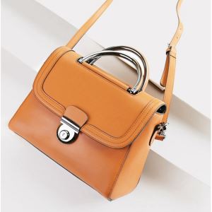 „CrossBody Bag“ moterų oda